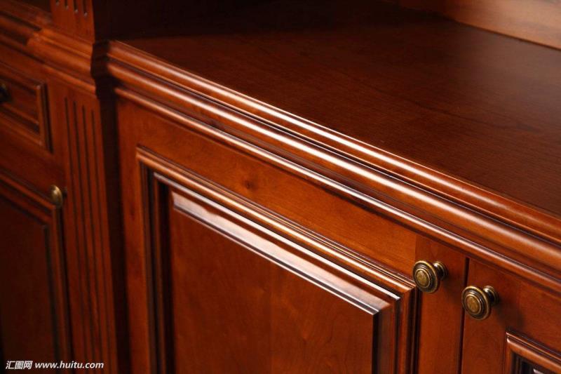 A hujingrufurniture eddig 2018 -ban mutatja be - nincs hír a Wood News