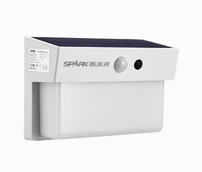 A napenergia LED teljesítményjellemzői intelligens fali lámpa--4- 曹千红